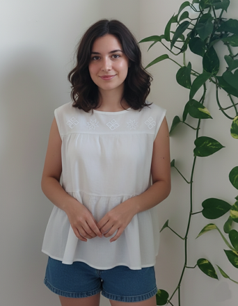 Vyšívaná ľanová blúzka